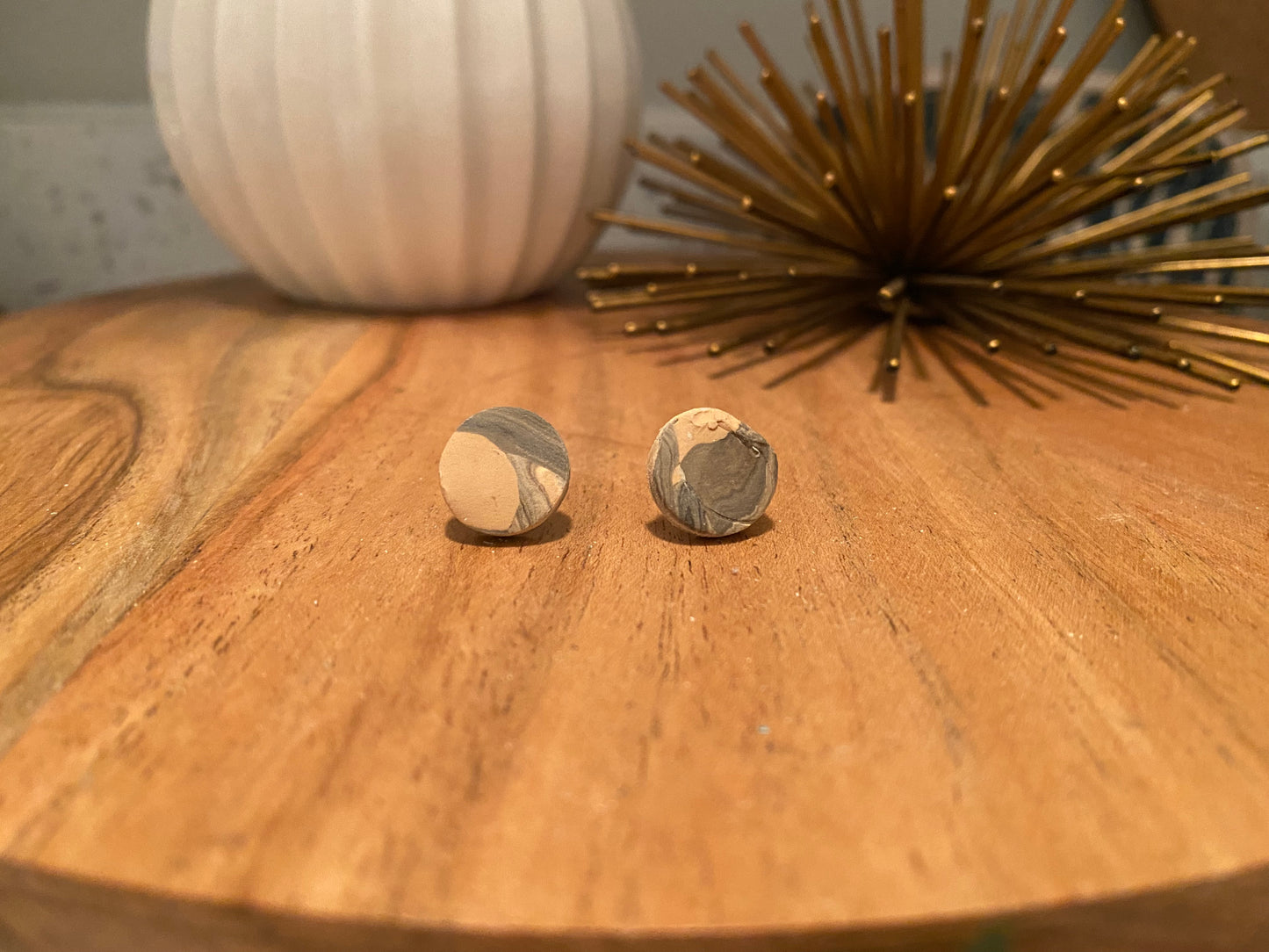 Dunes Studs